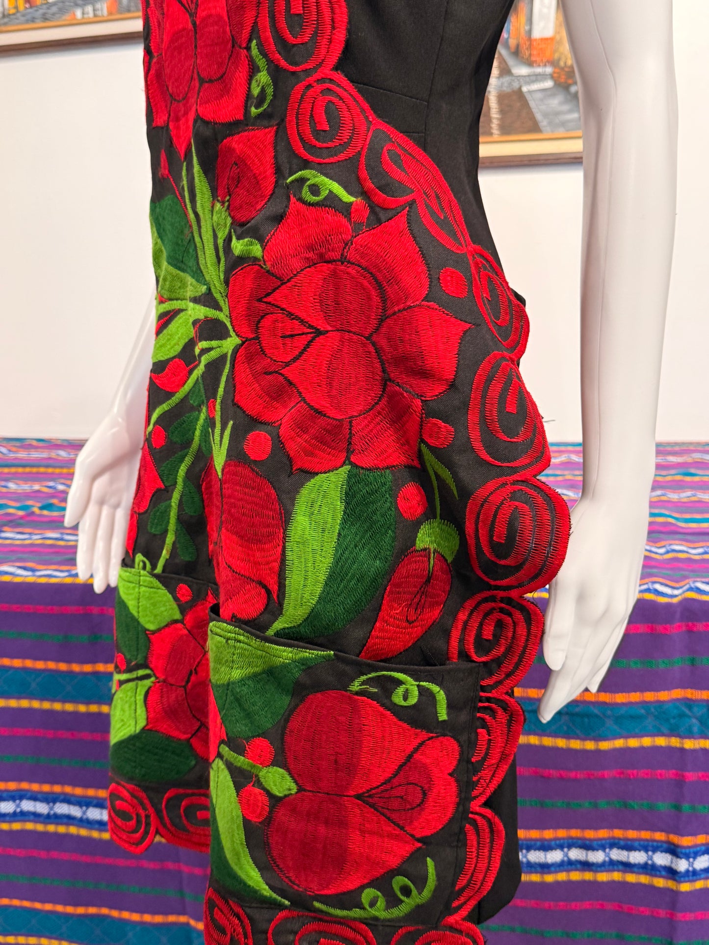 Women's Mexican Embroidered Red Roses Apron