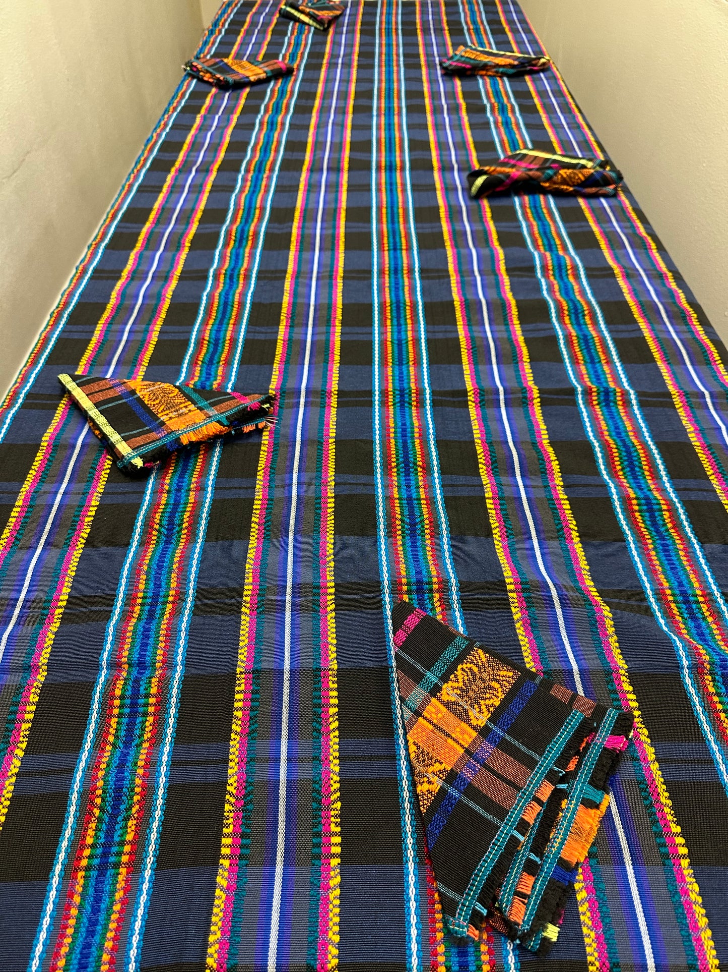 Guatemalan Woven Table Cover with Napkins