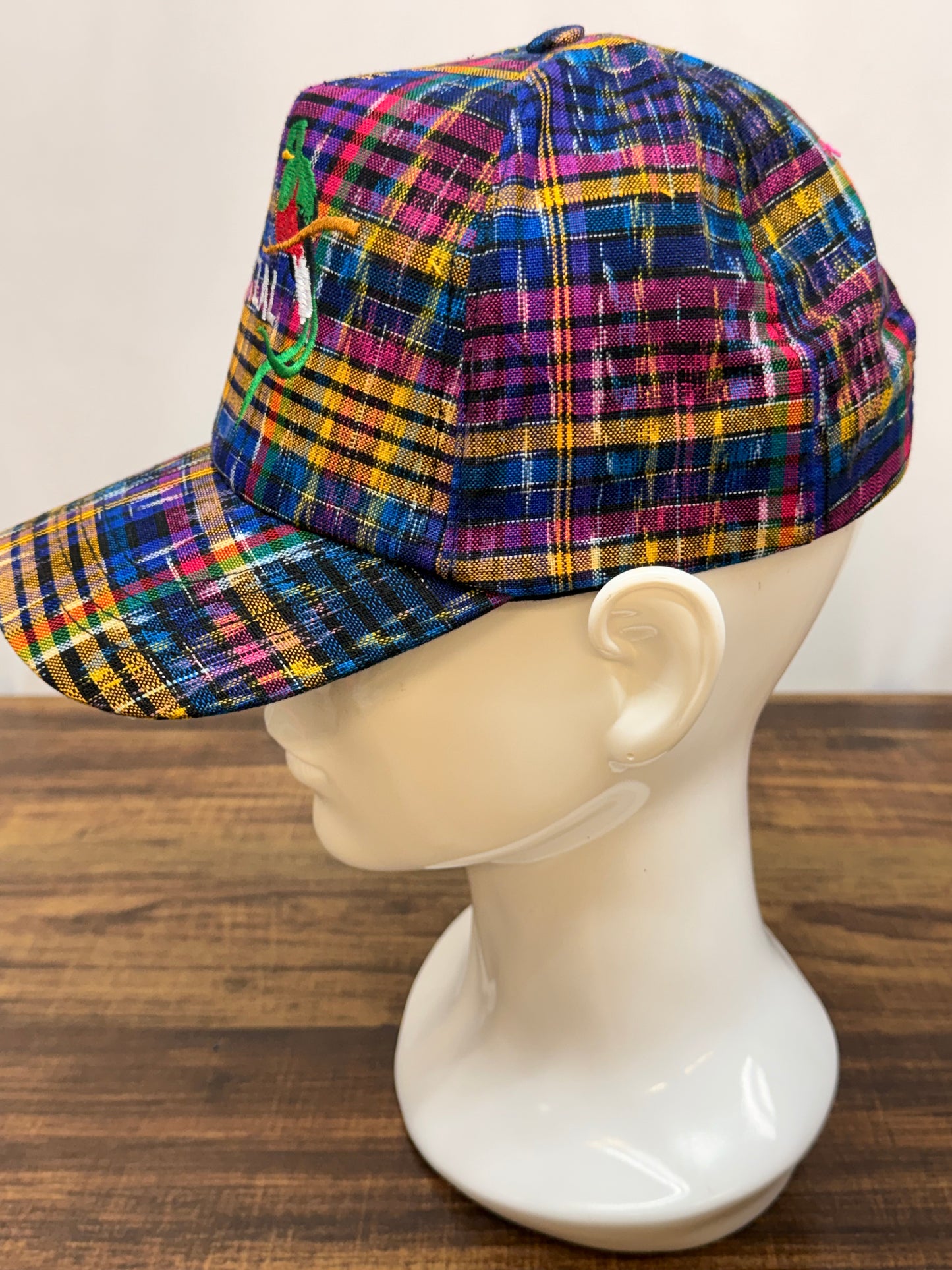 Guatemala Embroidered El Quetzal Hat