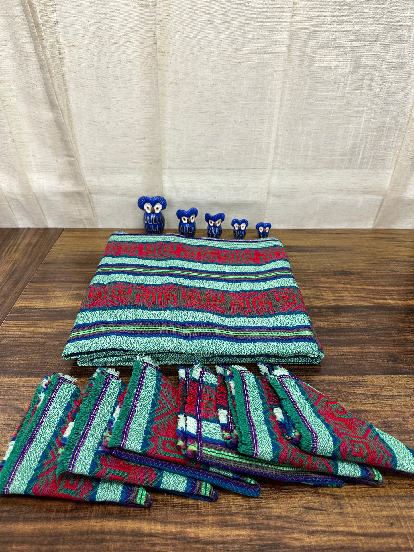 Guatemalan Woven Table Cover with Napkins