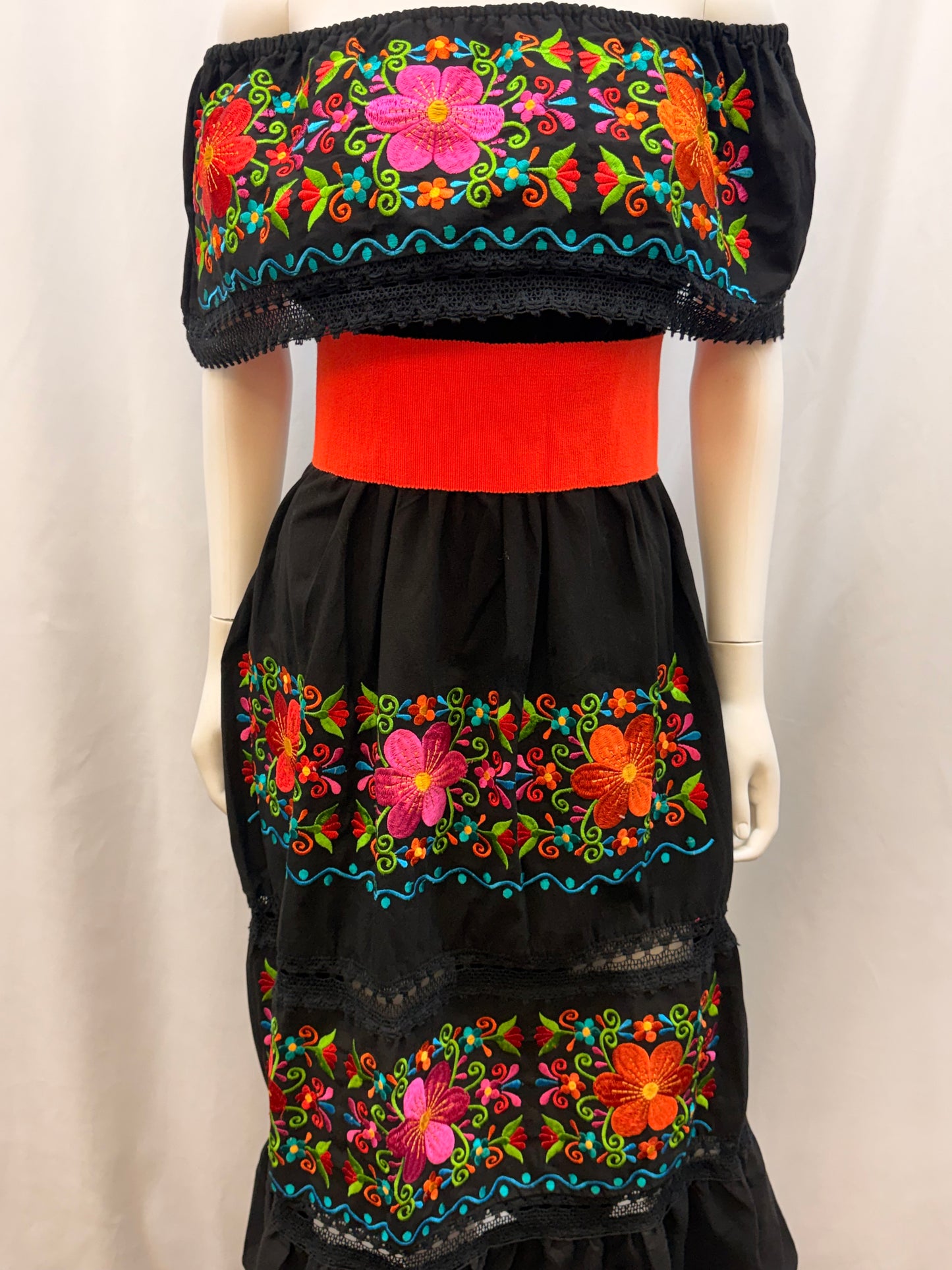 Women's Mexican Off the Shoulder Floral Embroidered Dress