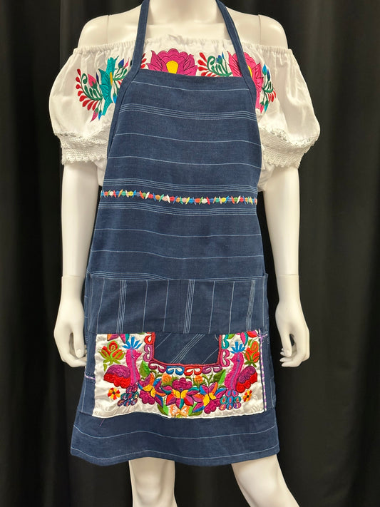 Women's Guatemalan Embroidered Apron with Pockets