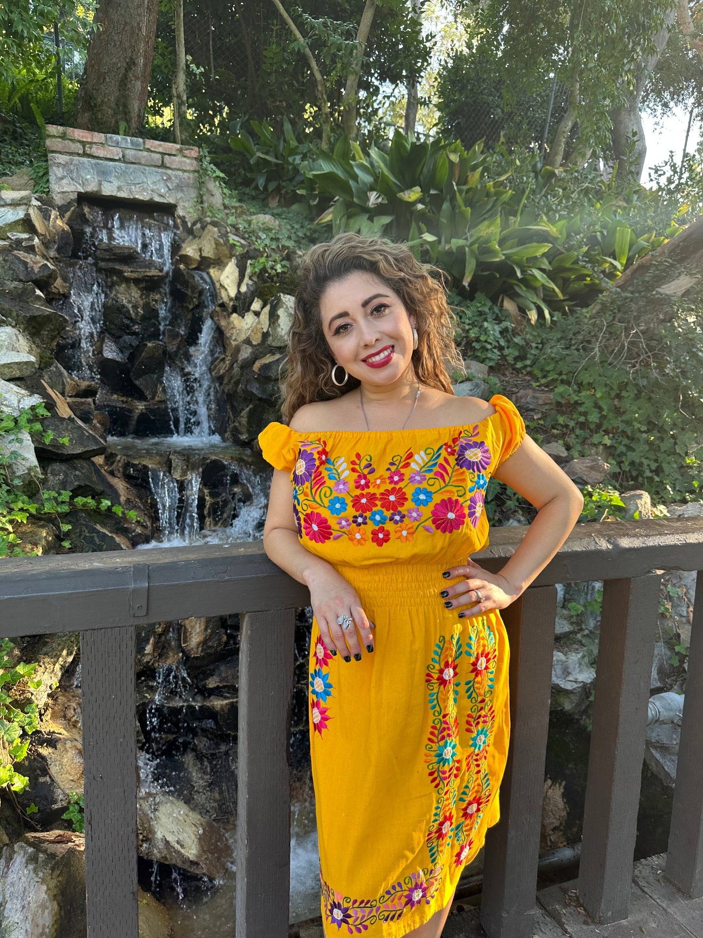 Women's Guatemalan Embroidered Dress with Elastic Waist