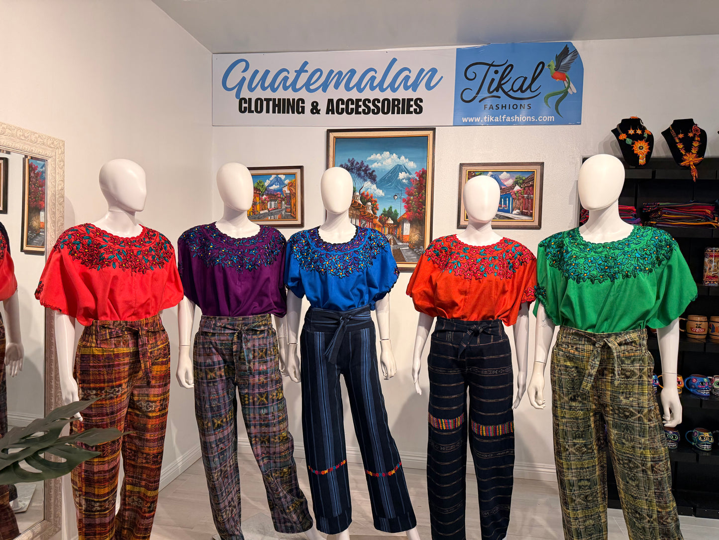 Women's Guatemalan Embroidered Huipil Blouse