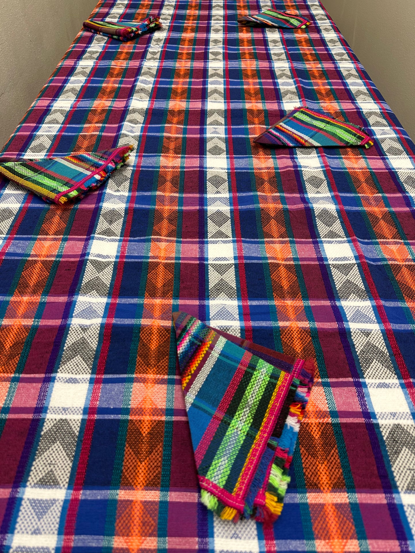 Guatemalan Woven Table Cover with Napkins