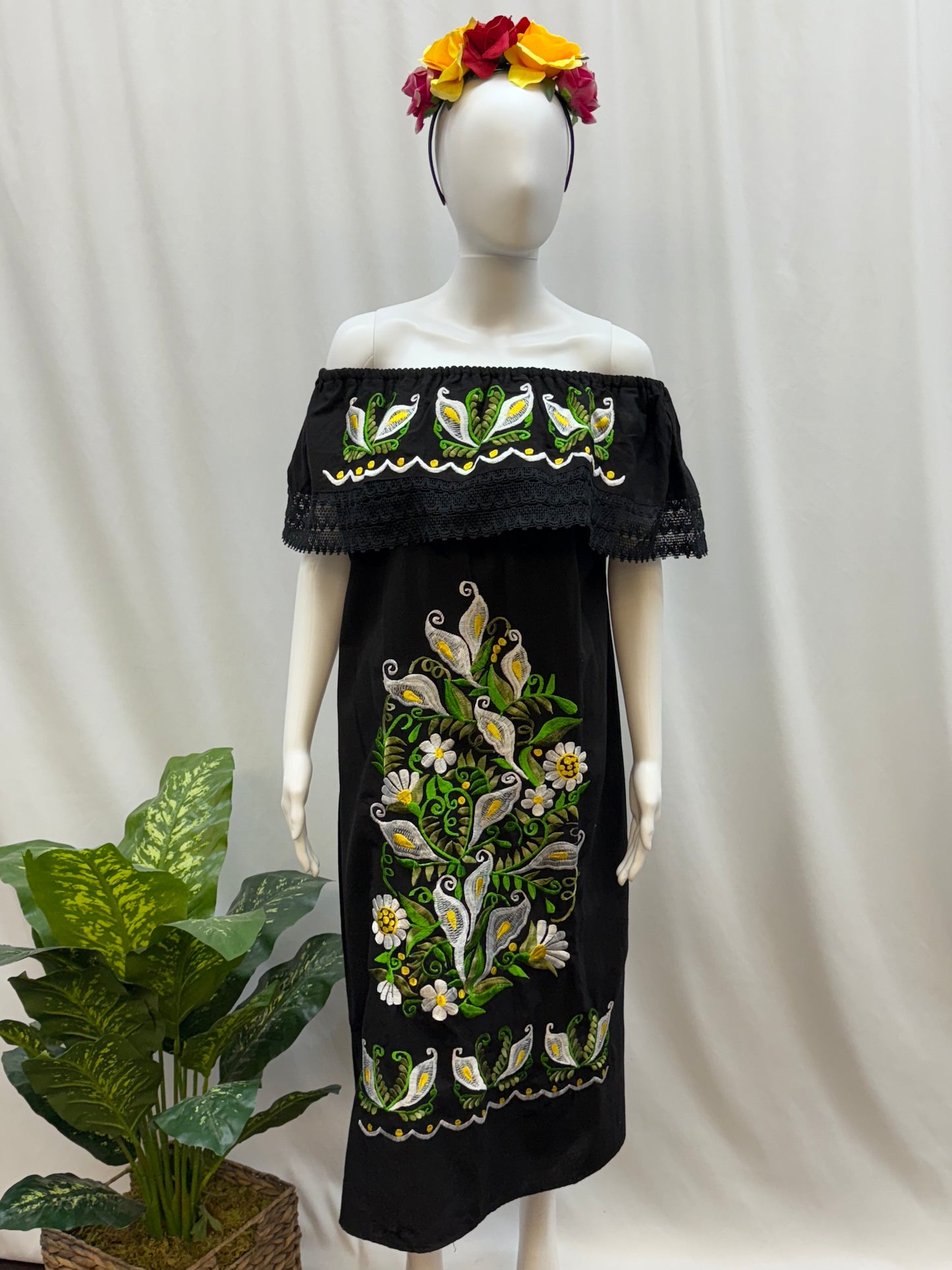 Women's Mexican Calla Lily Embroidered Dress