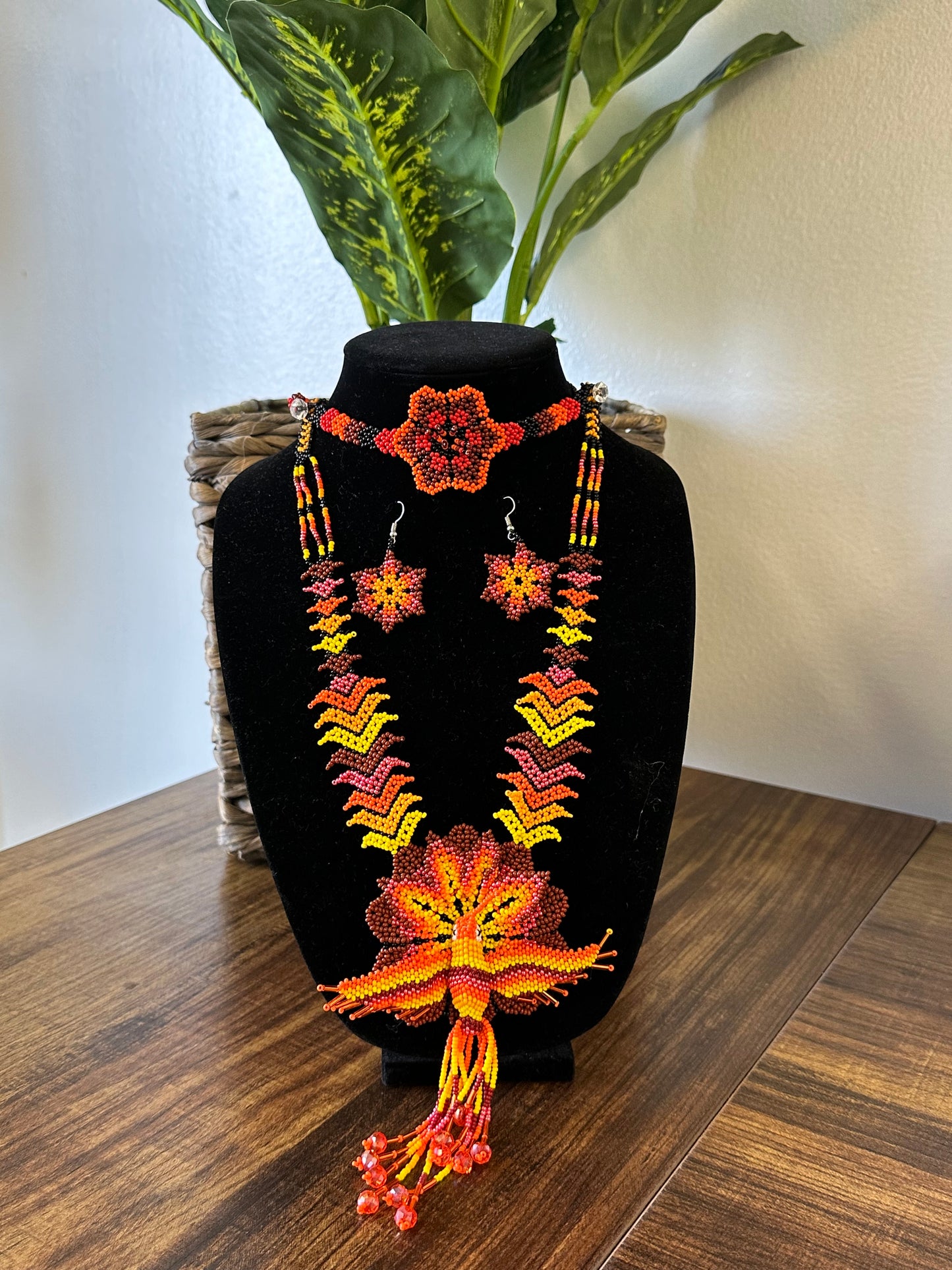 Beaded Hummingbird Necklase Set