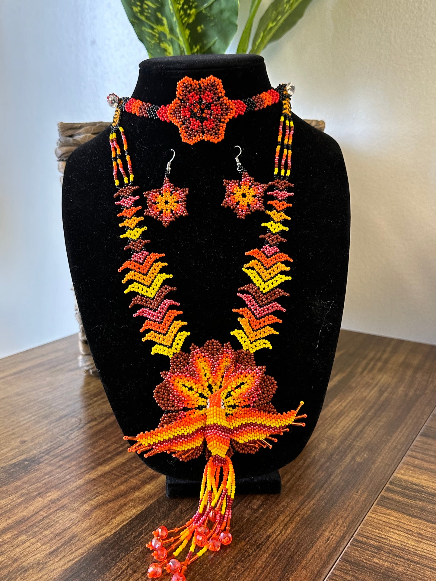 Beaded Hummingbird Necklase Set